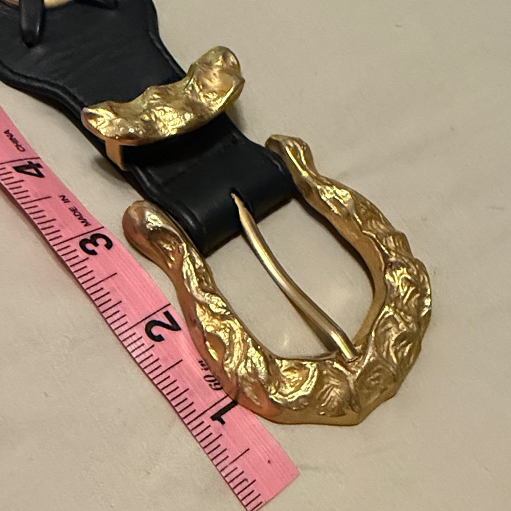 Vintage 80s Sculptural Gold Buckle Wide Black Leather Statement Belt – Power Era - Picture 11 of 16
